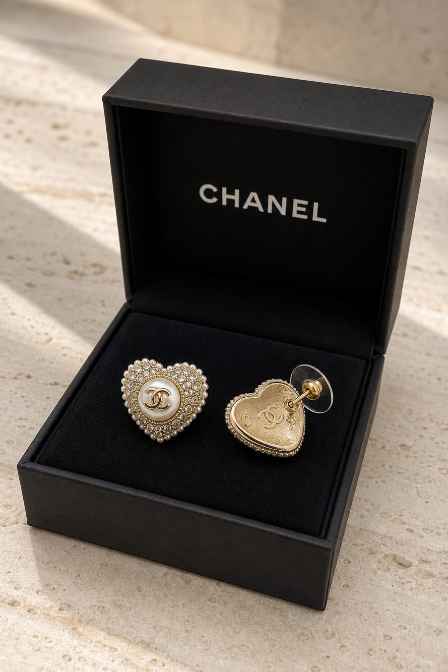 CHANEL Classic Parisian Earrings Style 33 | New with Box - Picture 5 of 9